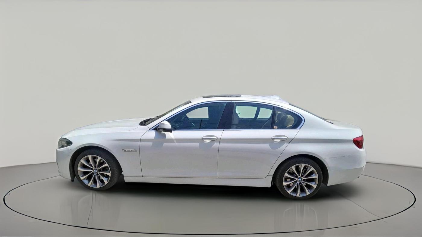 2016 BMW 5 Series 520D LUXURY LINE, Diesel, Automatic, 78,192 km, exterior