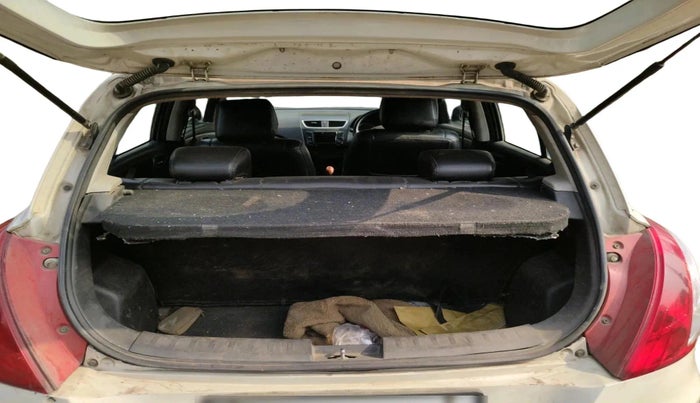 2012 Maruti Swift ZDI, Diesel, Manual, 2,34,075 km, exterior