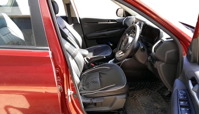 2023 KIA SONET HTK PLUS 1.0 IMT, Petrol, Manual, 26,268 km, interior