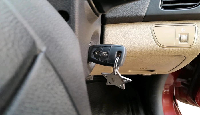 2011 Hyundai Eon SPORTZ, Petrol, Manual, 83,822 km, interior