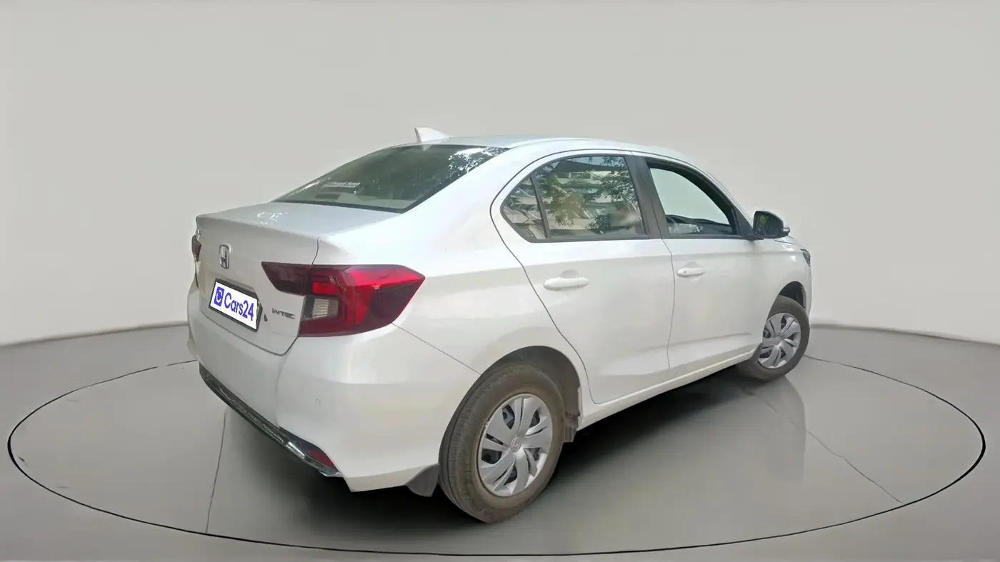 2025 Honda Amaze 1.2L I-VTEC S, Petrol, Manual, 1,499 km, exterior