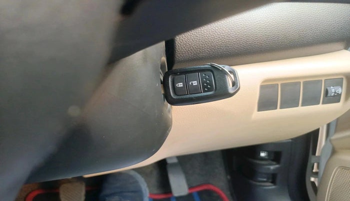 2025 Honda Amaze 1.2L I-VTEC S, Petrol, Manual, 1,499 km, interior