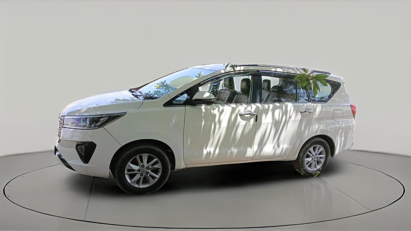 2018 Toyota Innova Crysta 2.4 VX 8 STR, Diesel, Manual, 96,470 km, exterior