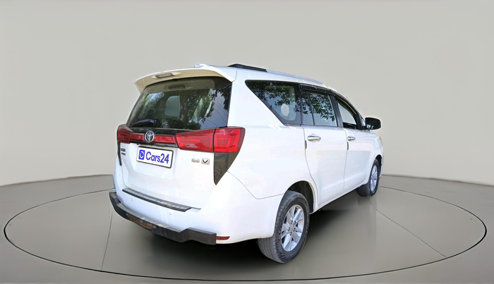 2018 Toyota Innova Crysta 2.4 VX 8 STR, Diesel, Manual, 96,470 km, exterior