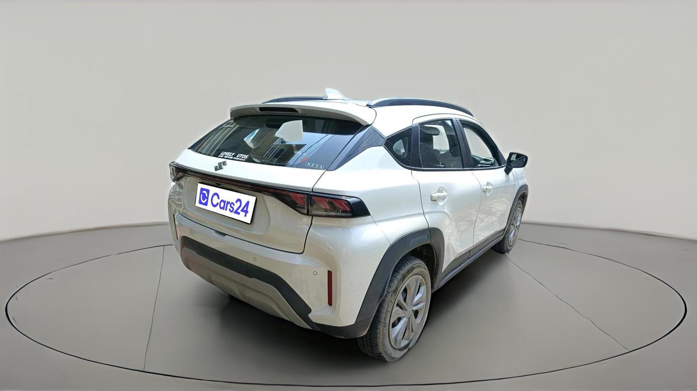 2025 Maruti FRONX DELTA 1.2 AGS, Petrol, Automatic, 13,770 km, exterior