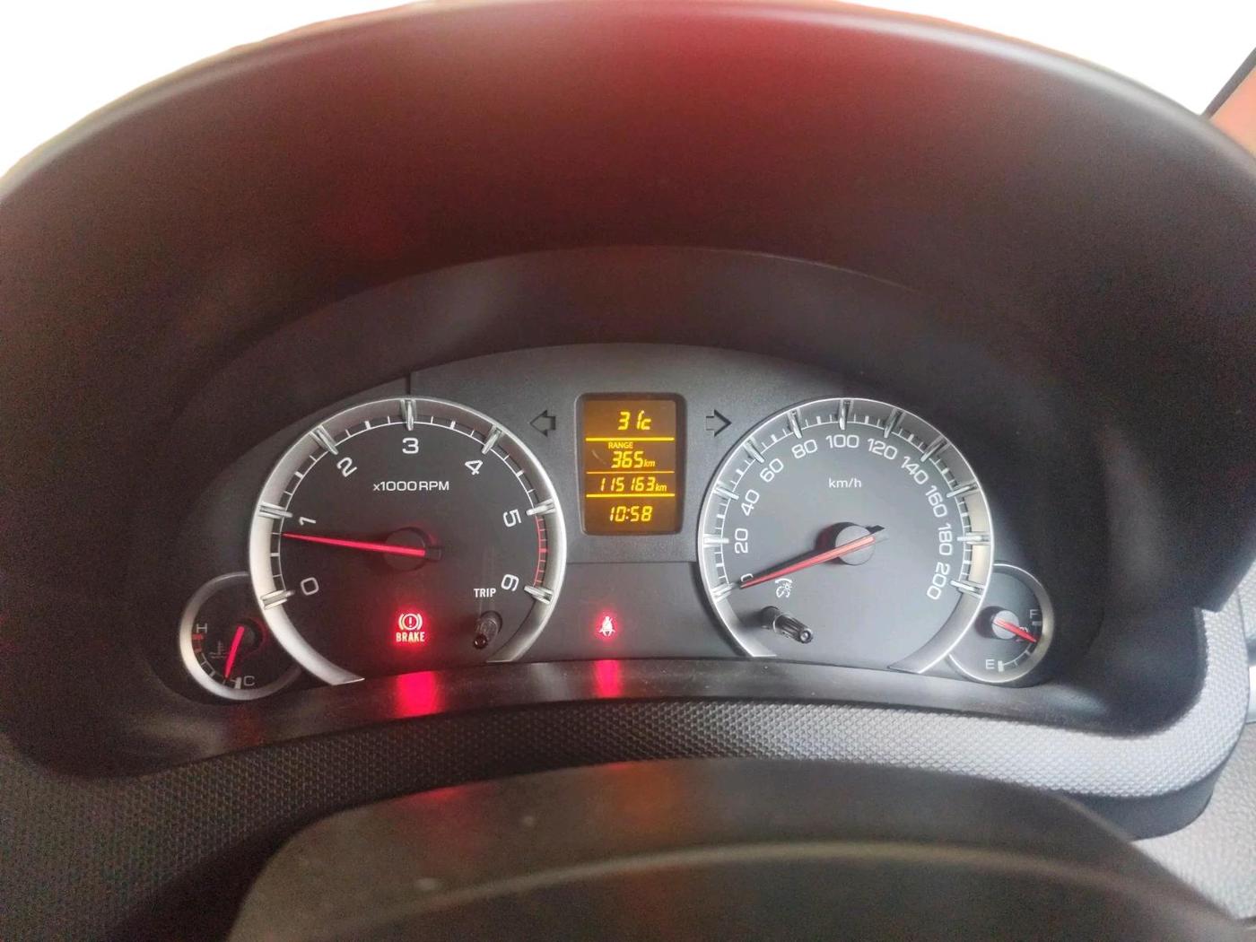 2014 Maruti Swift ZDI, Diesel, Manual, 1,15,163 km, interior