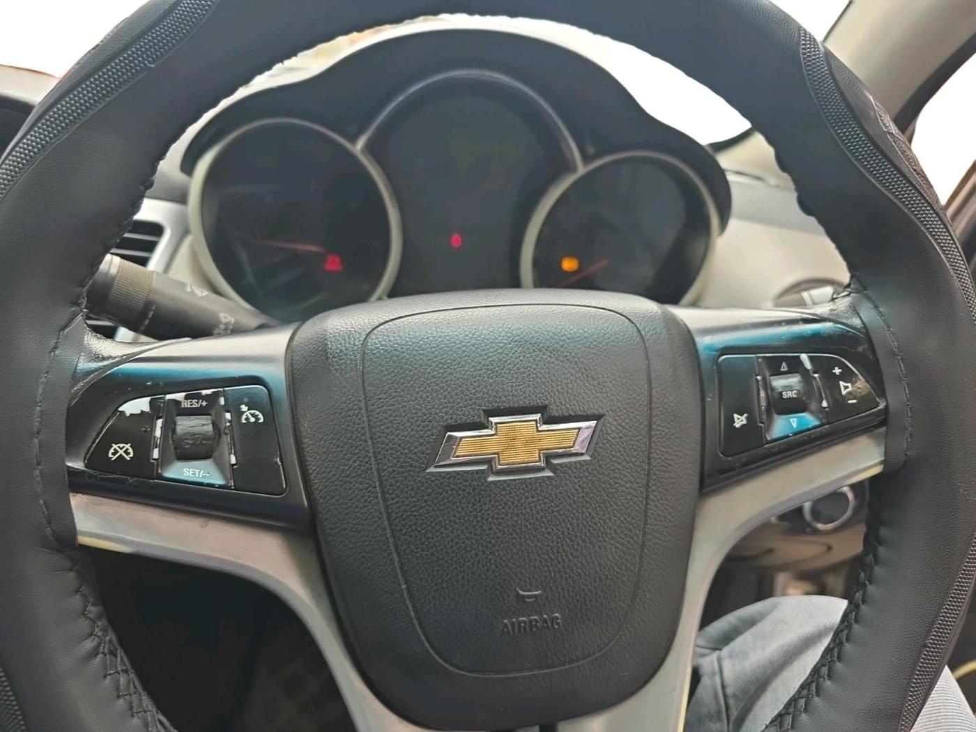 2012 Chevrolet Cruze LTZ, Diesel, Manual, 85,067 km, interior