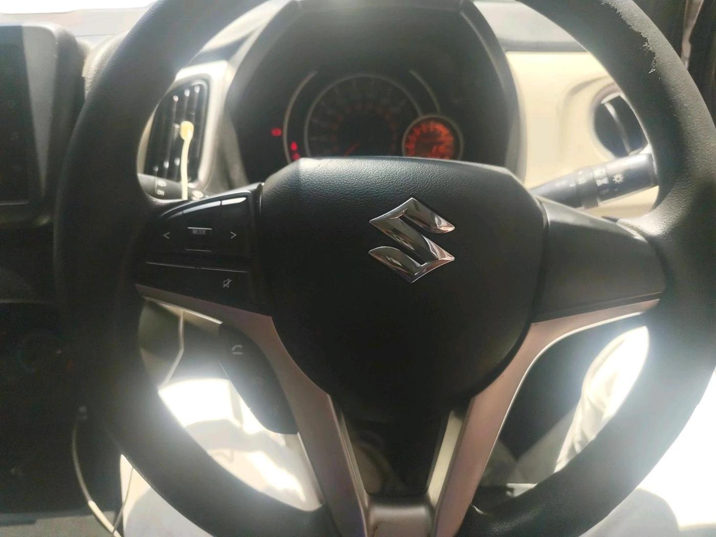 2020 Maruti New Wagon-R ZXI 1.2, Petrol, Manual, 1,04,757 km, interior