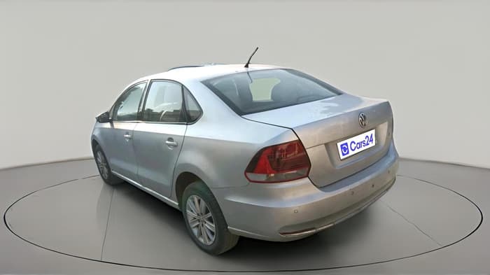 2016 Volkswagen Vento HIGHLINE DIESEL 1.5, Diesel, Manual, 1,71,509 km, exterior