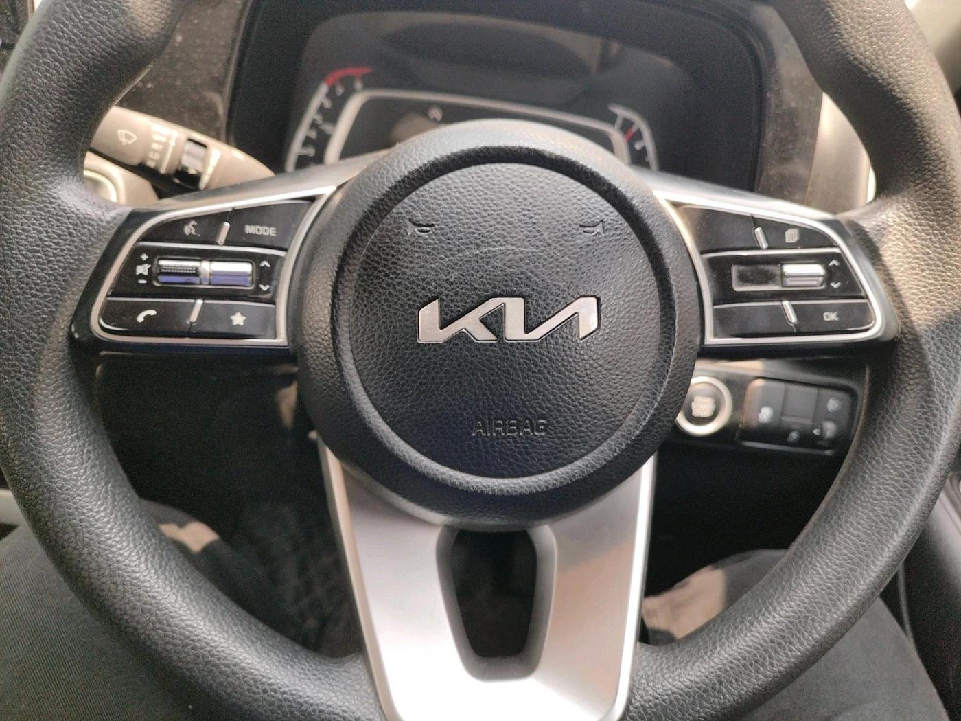 2023 KIA SONET HTK PLUS 1.0 IMT, Petrol, Manual, 23,773 km, interior