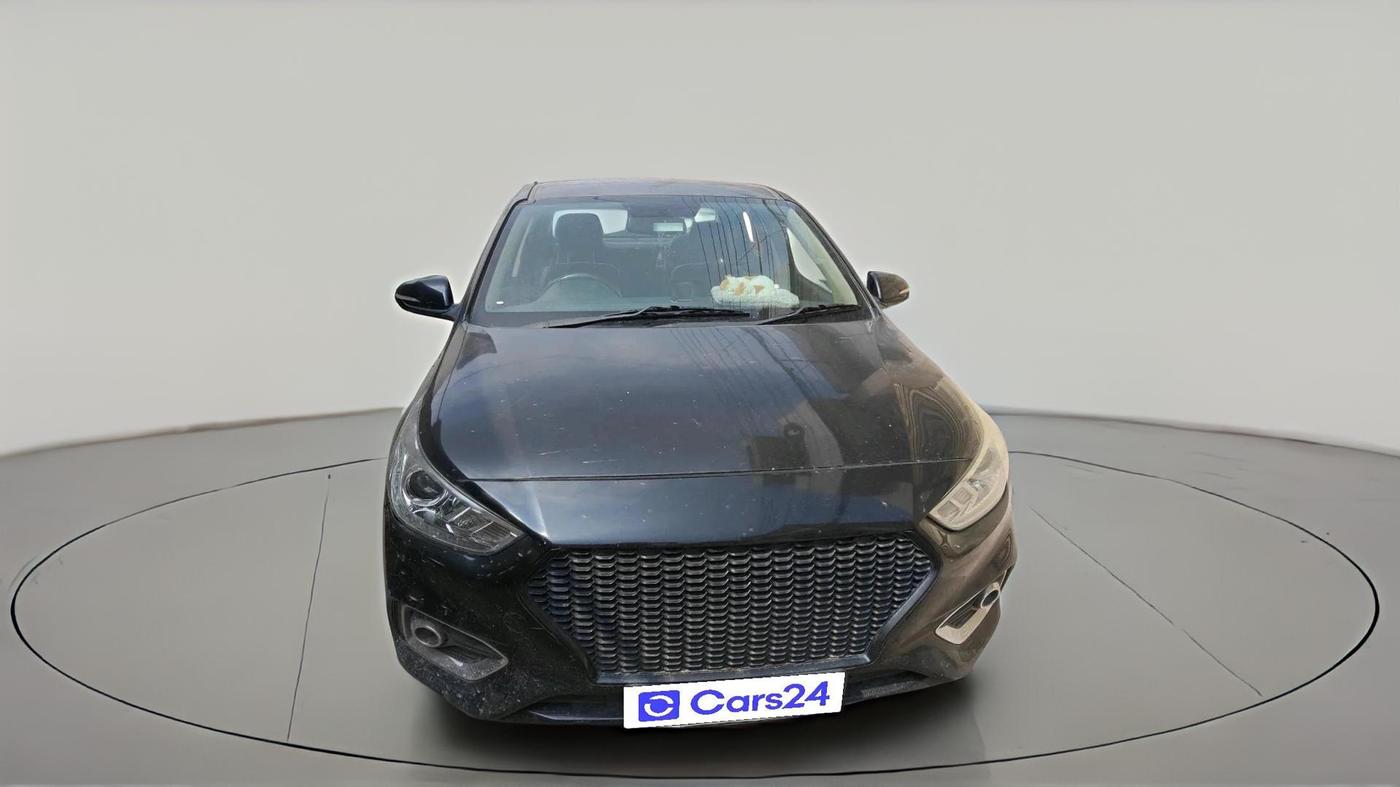 2018 Hyundai Verna 1.6 CRDI SX + AT, Diesel, Automatic, 1,04,931 km, exterior