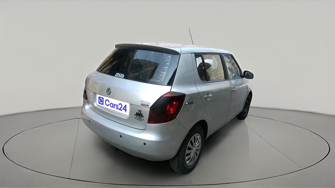 2011 Skoda Fabia AMBIENTE 1.2 MPI, Petrol, Manual, 47,894 km, exterior