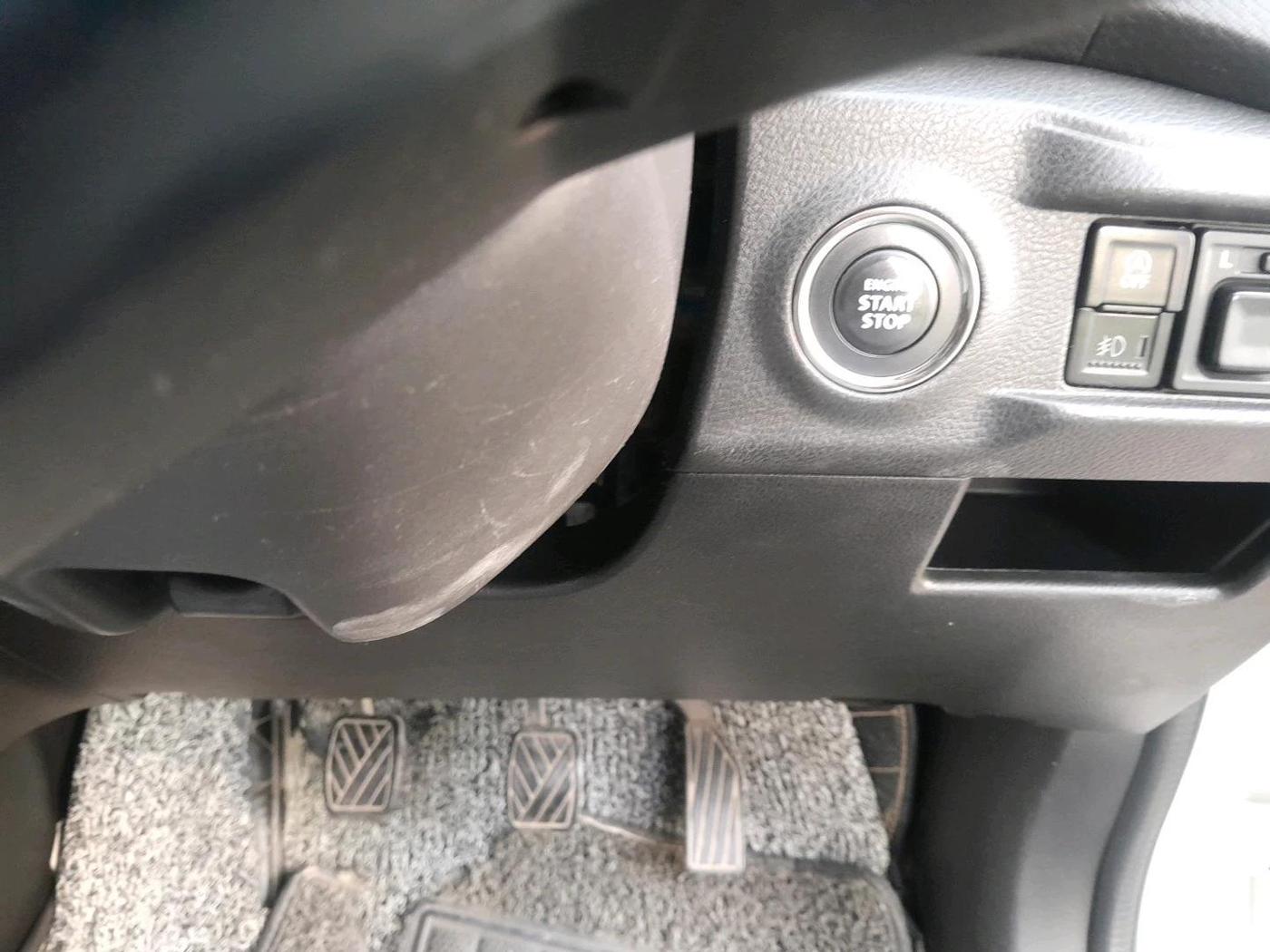 2020 Maruti Vitara Brezza ZXI, Petrol, Manual, 51,182 km, interior