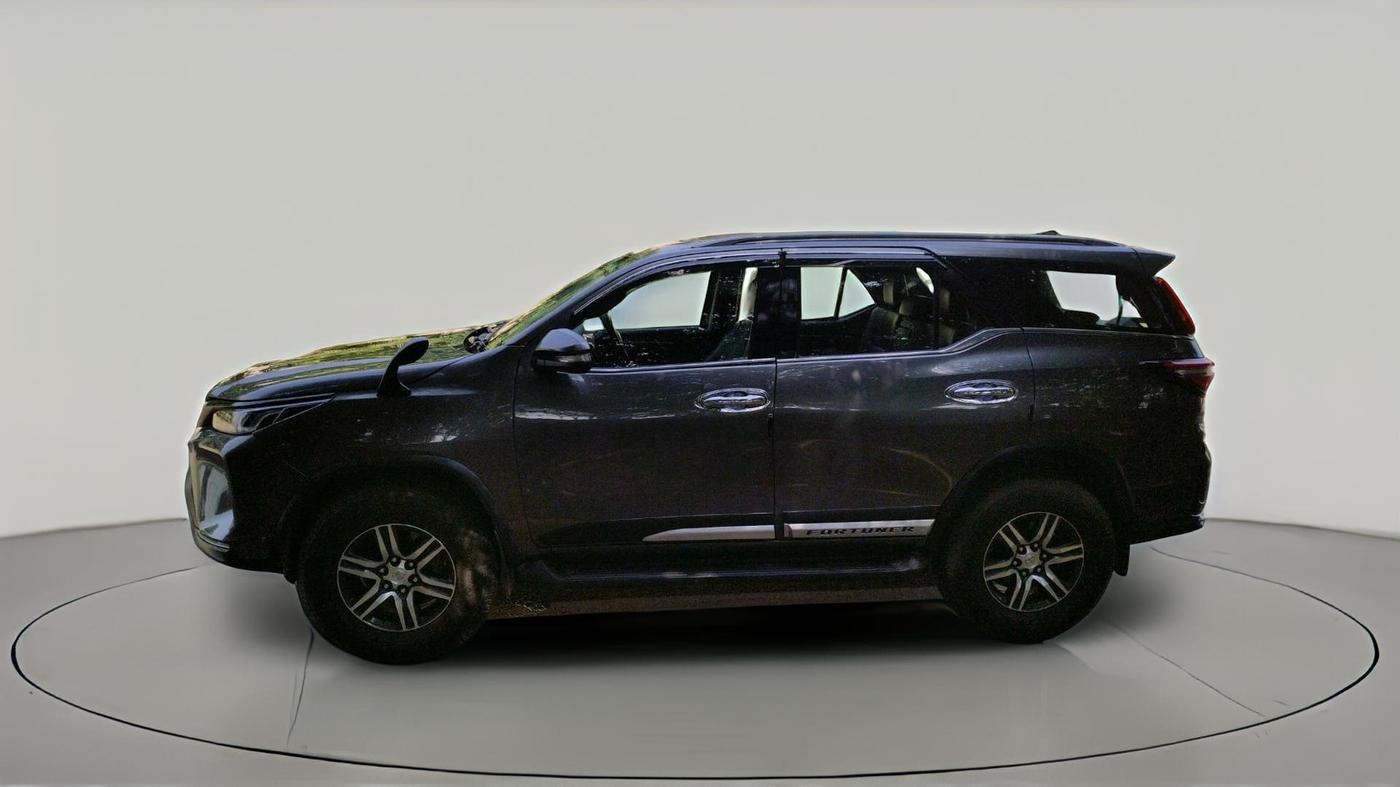 2017 Toyota Fortuner 2.8 4X2 MT, Diesel, Manual, 1,37,509 km, exterior