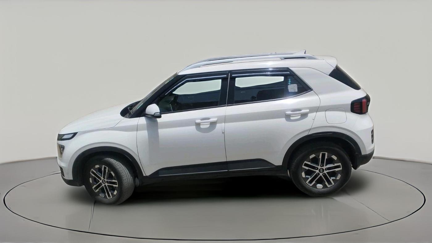 2025 Hyundai VENUE SX 1.5 CRDI, Diesel, Manual, 22,678 km, exterior