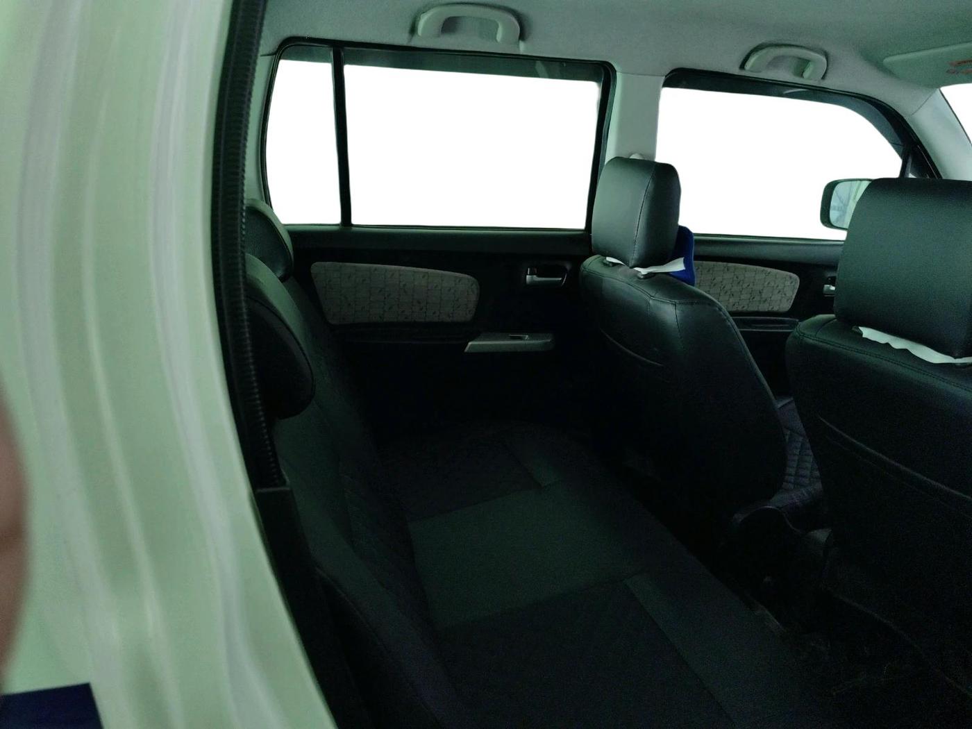 2016 Maruti Wagon R 1.0 VXI (O) AMT, Petrol, Automatic, 44,330 km, interior