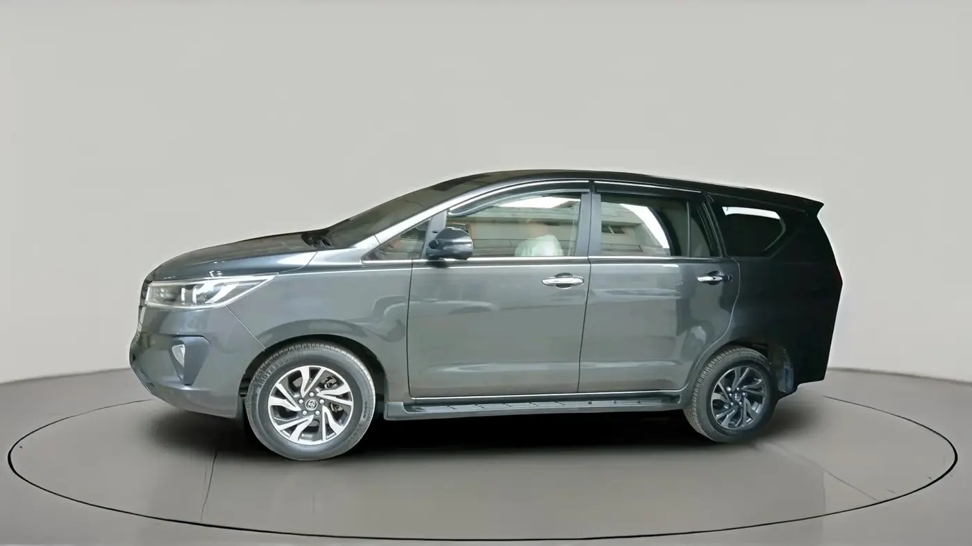 2021 Toyota Innova Crysta 2.4 VX 8 STR, Diesel, Manual, 23,338 km, exterior