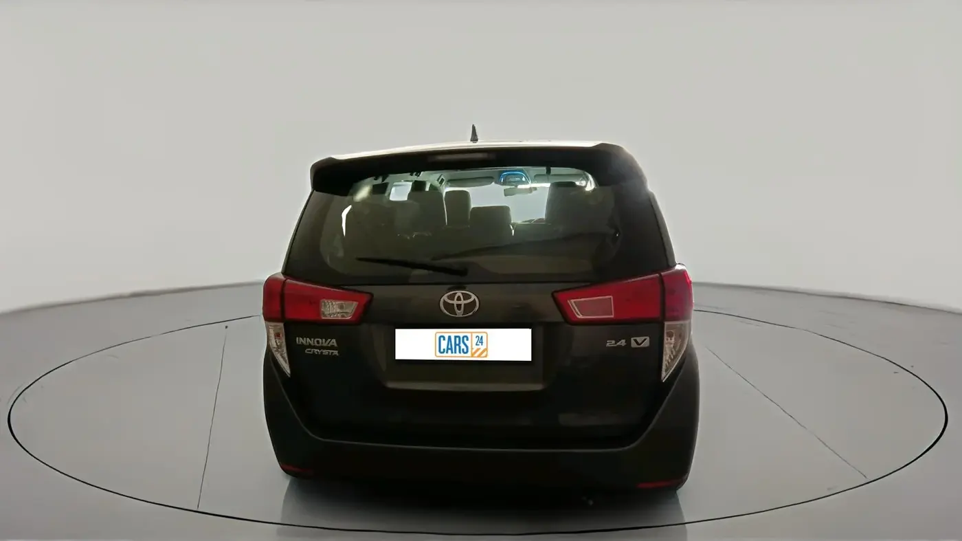 2021 Toyota Innova Crysta 2.4 VX 8 STR, Diesel, Manual, 23,338 km, exterior