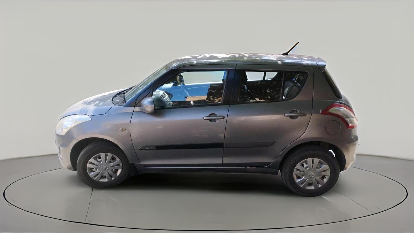 2015 Maruti Swift LXI (O), Petrol, Manual, 1,92,989 km, exterior