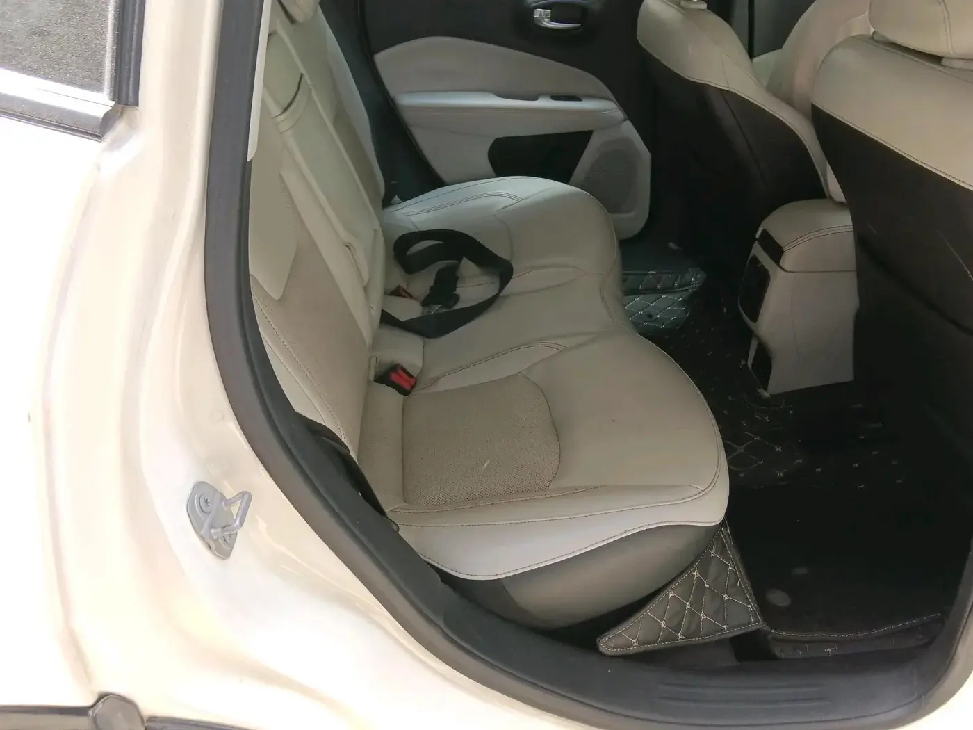 2018 Jeep Compass LIMITED 2.0 DIESEL, Diesel, Manual, 95,000 km, interior