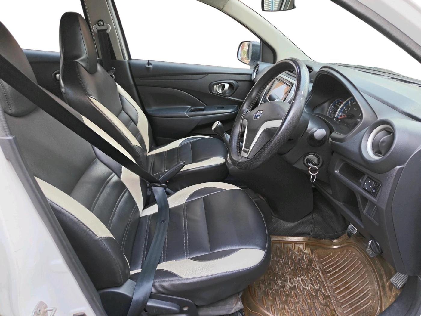 2018 Datsun Go T, Petrol, Manual, 1,51,906 km, interior