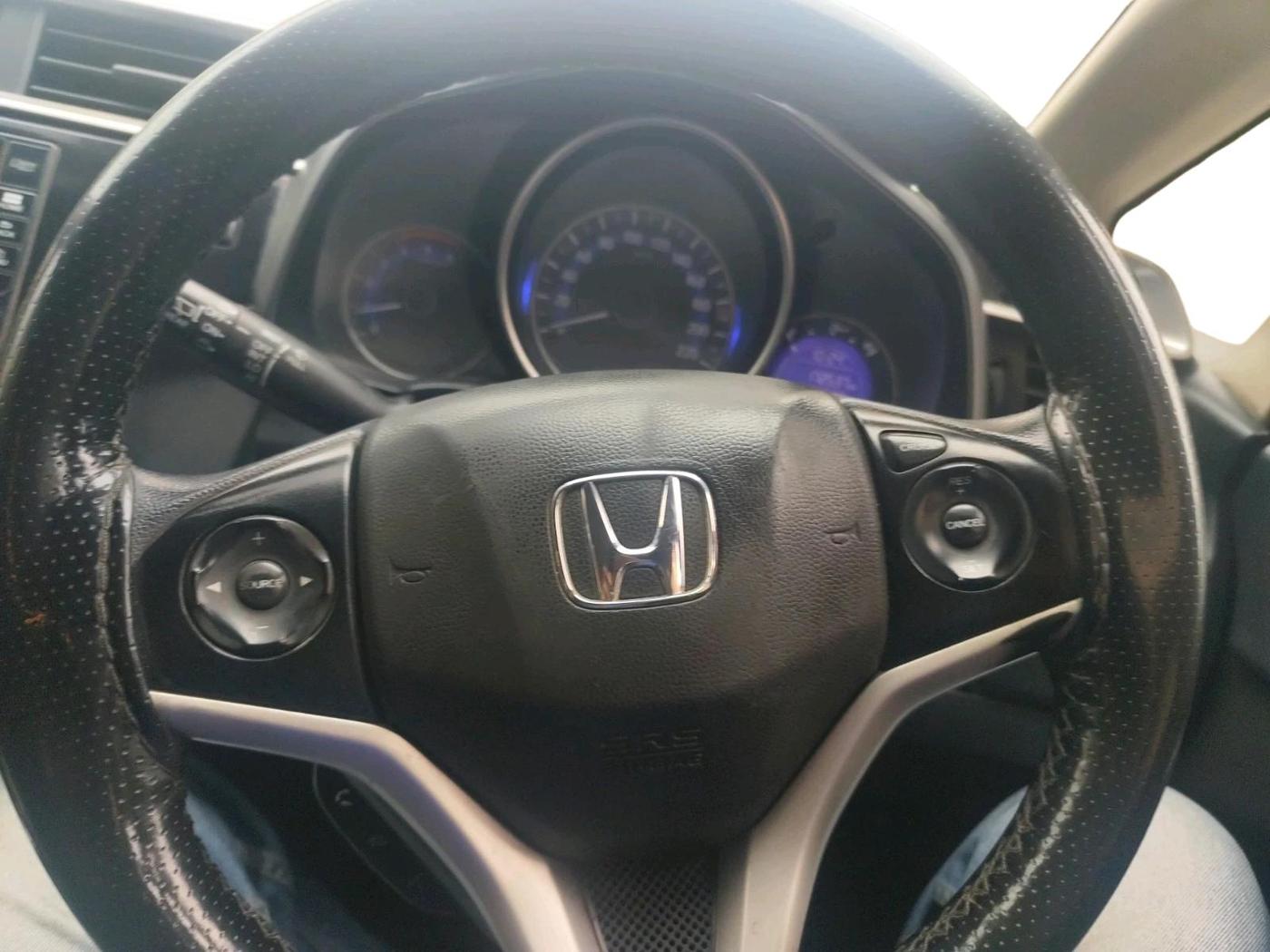 2018 Honda WR-V 1.5L I-DTEC VX MT, Diesel, Manual, 1,72,537 km, interior
