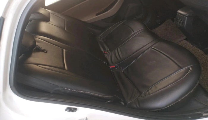 2016 Hyundai Elite i20 ASTA 1.2 (O), Petrol, Manual, 93,040 km, interior