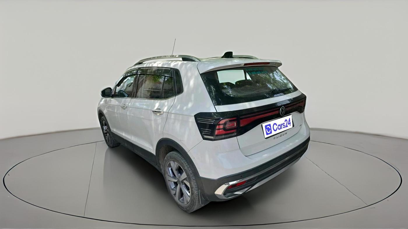 2022 Volkswagen TAIGUN TOPLINE 1.0 TSI MT, Petrol, Manual, 40,813 km, exterior
