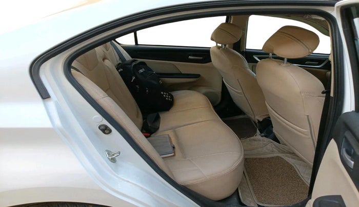 2024 Honda Amaze 1.2L I-VTEC VX, Petrol, Manual, 19,643 km, interior