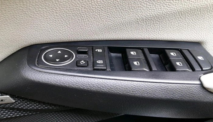 2019 KIA SELTOS HTX PLUS 1.5 DIESEL, Diesel, Manual, 2,11,440 km, interior