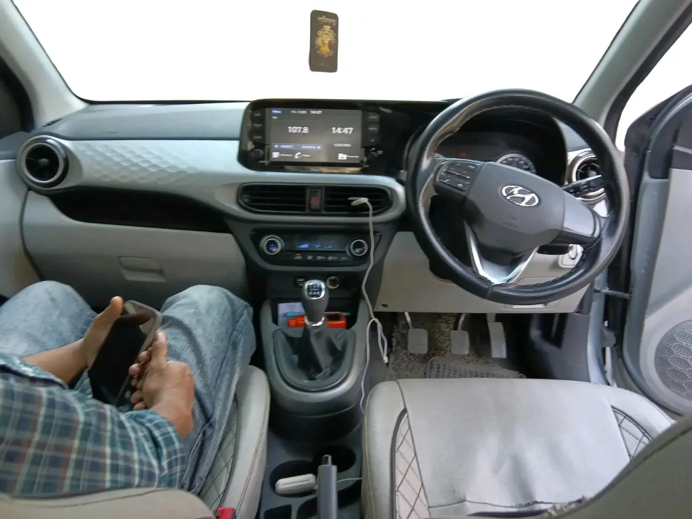 2021 Hyundai GRAND I10 NIOS SPORTZ 1.2 KAPPA VTVT CNG, CNG, Manual, 89,996 km, interior