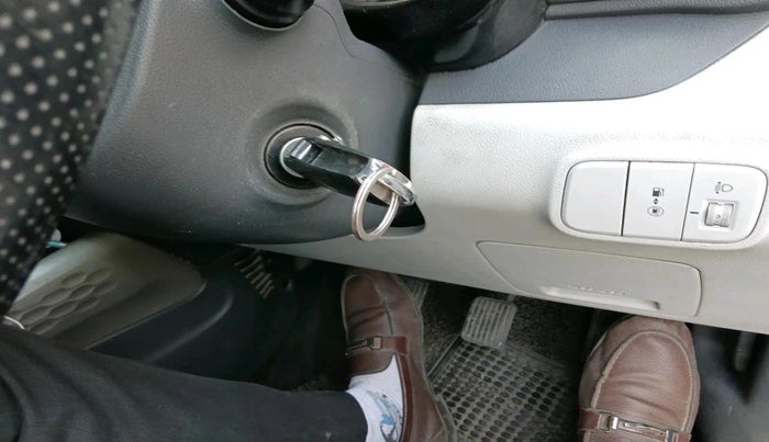 2021 Hyundai GRAND I10 NIOS SPORTZ 1.2 KAPPA VTVT CNG, CNG, Manual, 89,996 km, interior