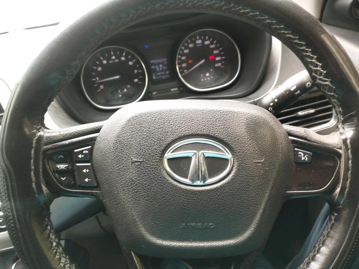 2018 Tata NEXON XZ PLUS DIESEL, Diesel, Manual, 2,04,258 km, interior