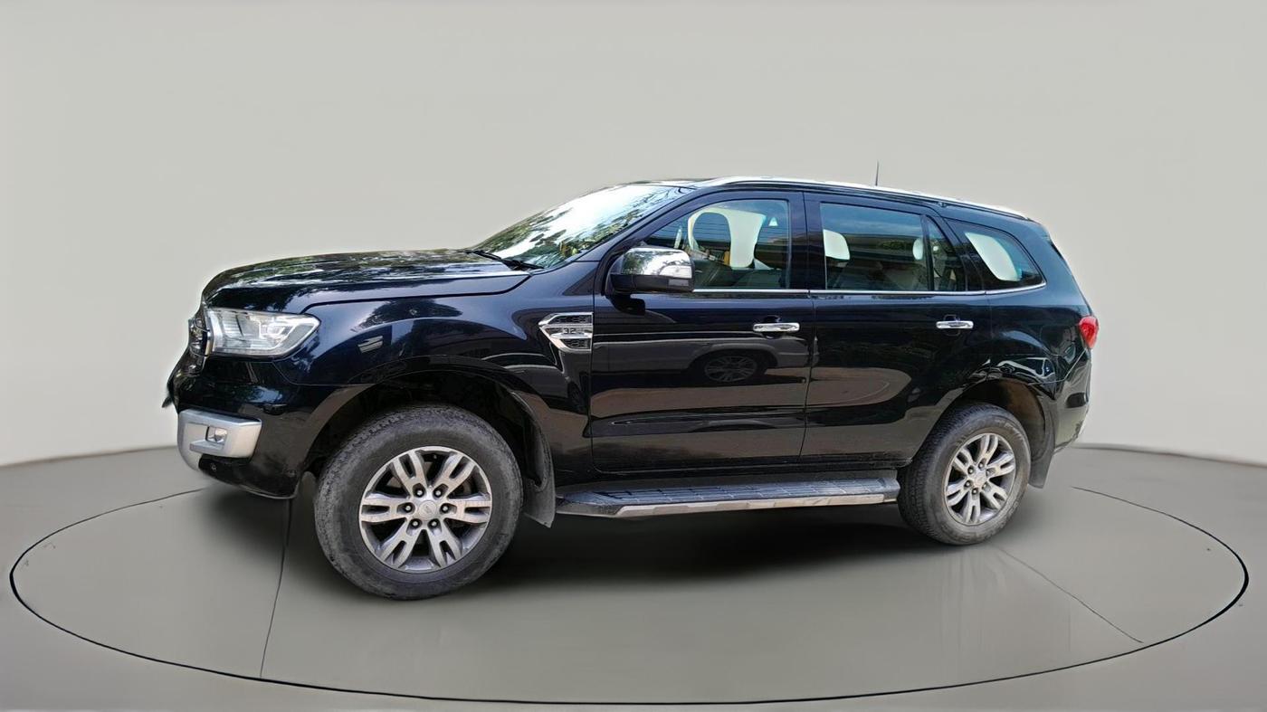 2017 Ford Endeavour TITANIUM 3.2 4X4 AT, Diesel, Automatic, 1,23,329 km, exterior