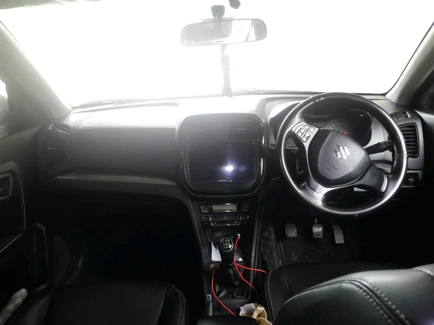 2018 Maruti Vitara Brezza ZDI, Diesel, Manual, 95,501 km, interior