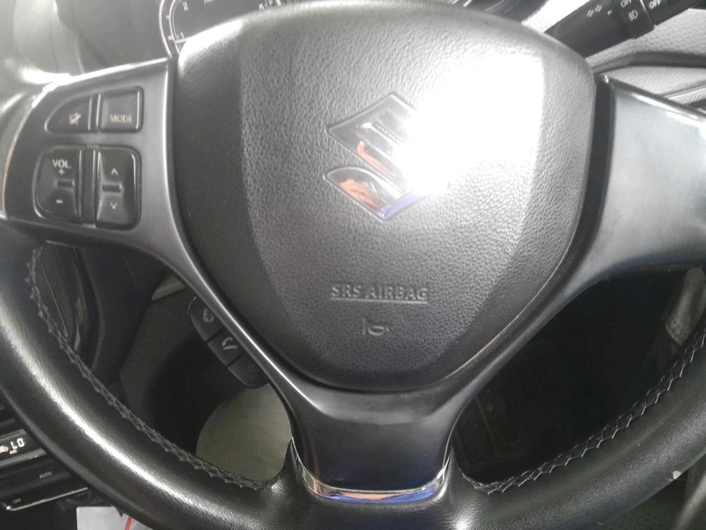 2018 Maruti Vitara Brezza ZDI, Diesel, Manual, 95,501 km, interior