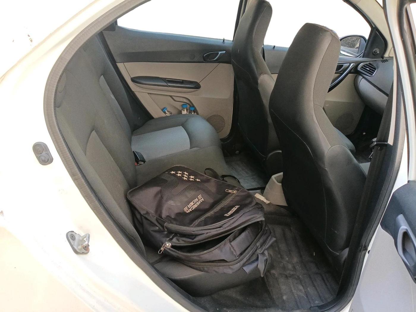 2018 Tata Tiago XM DIESEL, Diesel, Manual, 50,211 km, interior
