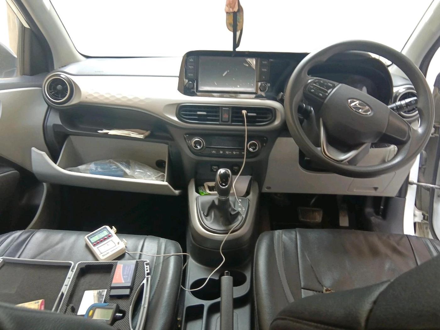 2020 Hyundai GRAND I10 NIOS SPORTZ AMT 1.2 KAPPA VTVT, Petrol, Automatic, 46,466 km, interior