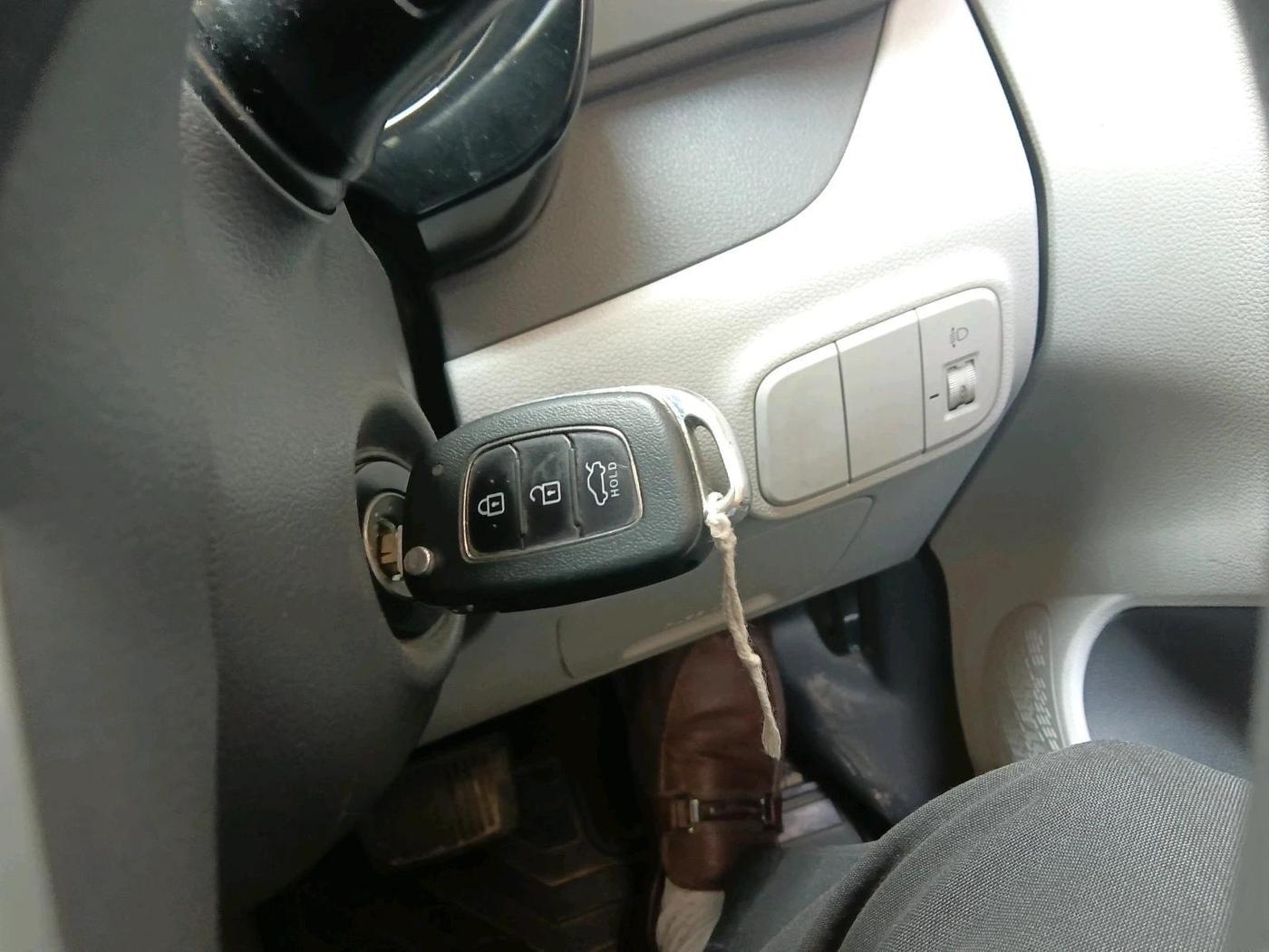 2020 Hyundai GRAND I10 NIOS SPORTZ AMT 1.2 KAPPA VTVT, Petrol, Automatic, 46,466 km, interior