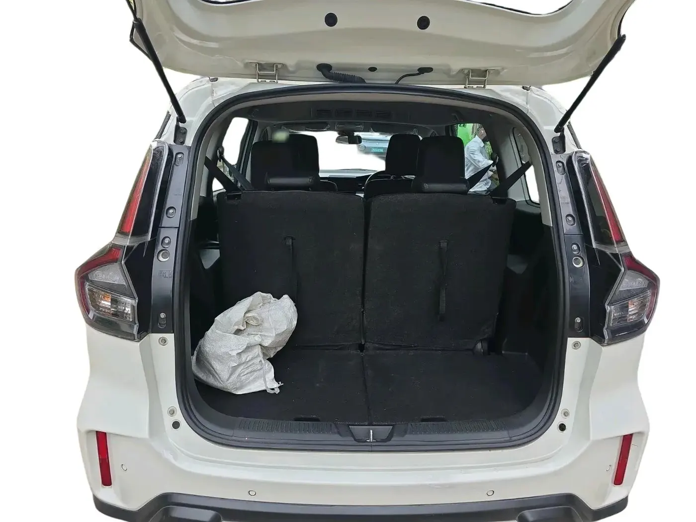 2023 Maruti XL6 ZETA AT, Petrol, Automatic, 20,690 km, exterior