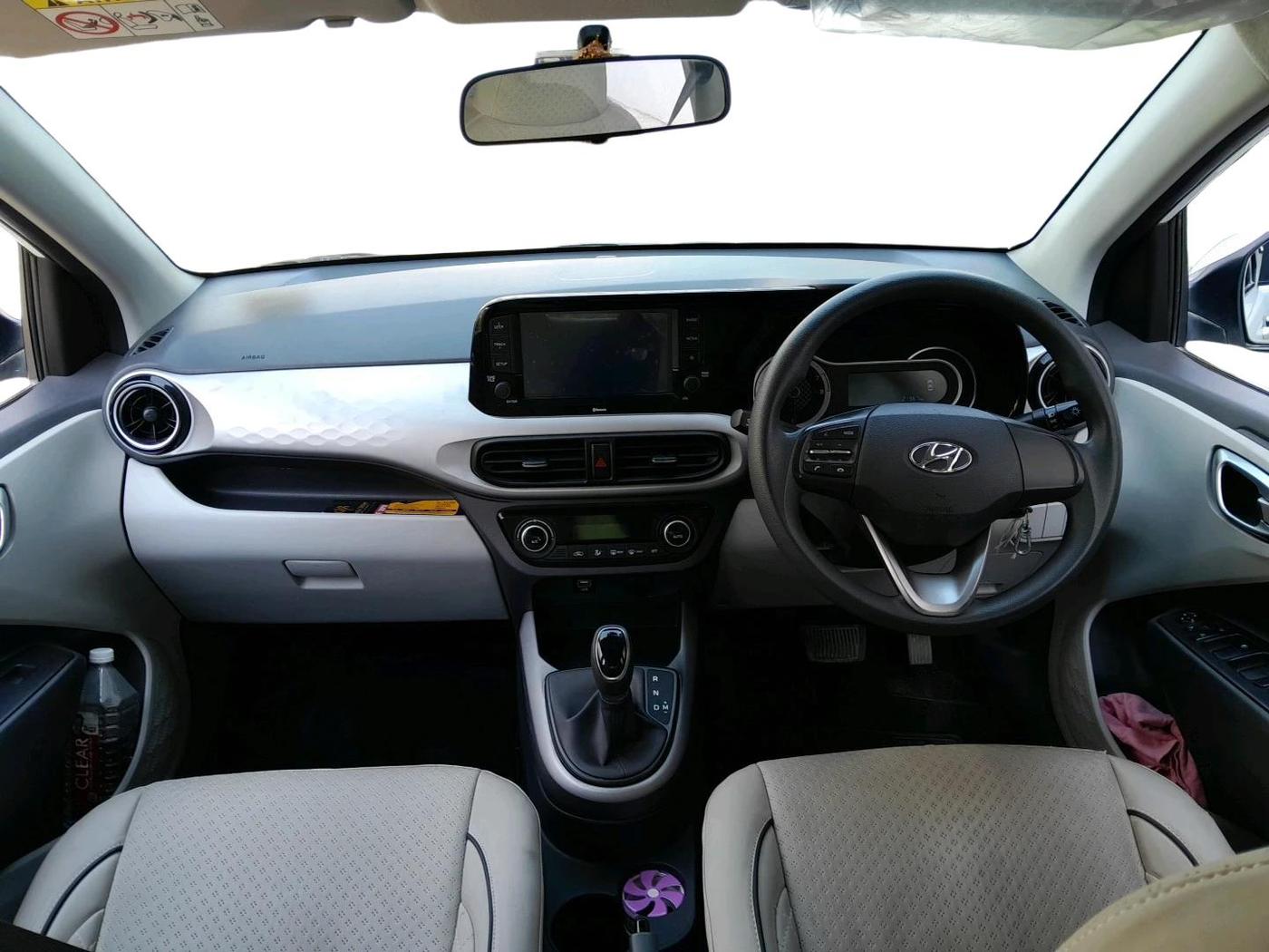 2022 Hyundai GRAND I10 NIOS SPORTZ AMT 1.2 KAPPA VTVT, Petrol, Automatic, 21,967 km, interior
