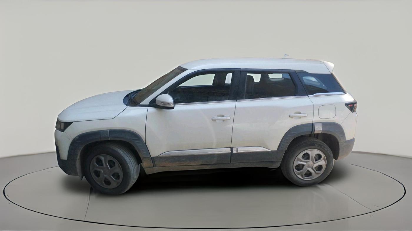 2024 Maruti BREZZA LXI, Petrol, Manual, 19,400 km, exterior