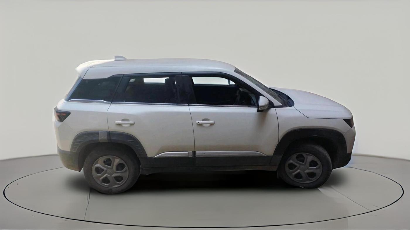 2024 Maruti BREZZA LXI, Petrol, Manual, 19,400 km, exterior