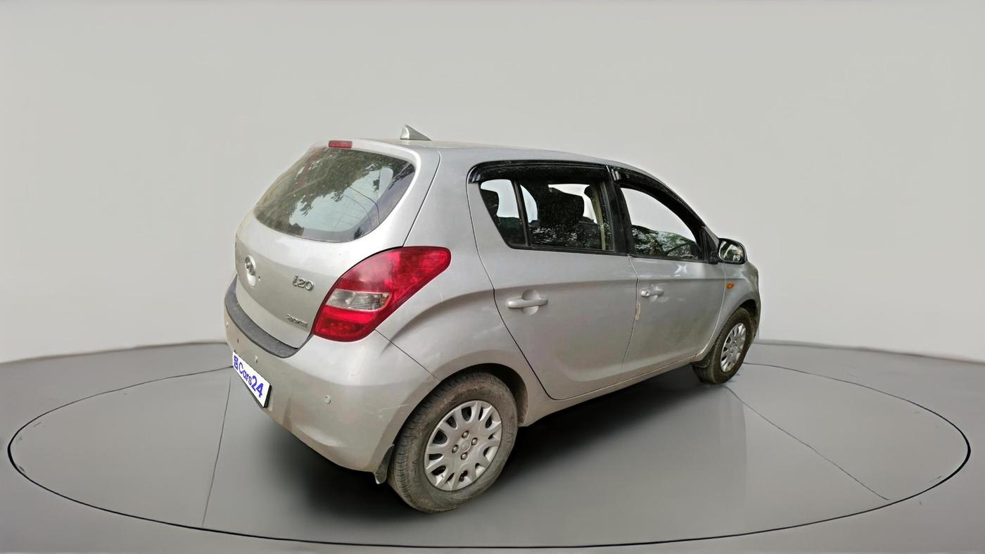 2011 Hyundai i20 MAGNA 1.2, Petrol, Manual, 80,218 km, exterior