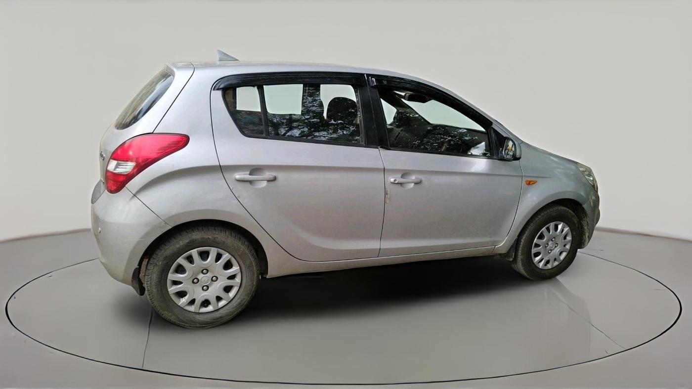 2011 Hyundai i20 MAGNA 1.2, Petrol, Manual, 80,218 km, exterior