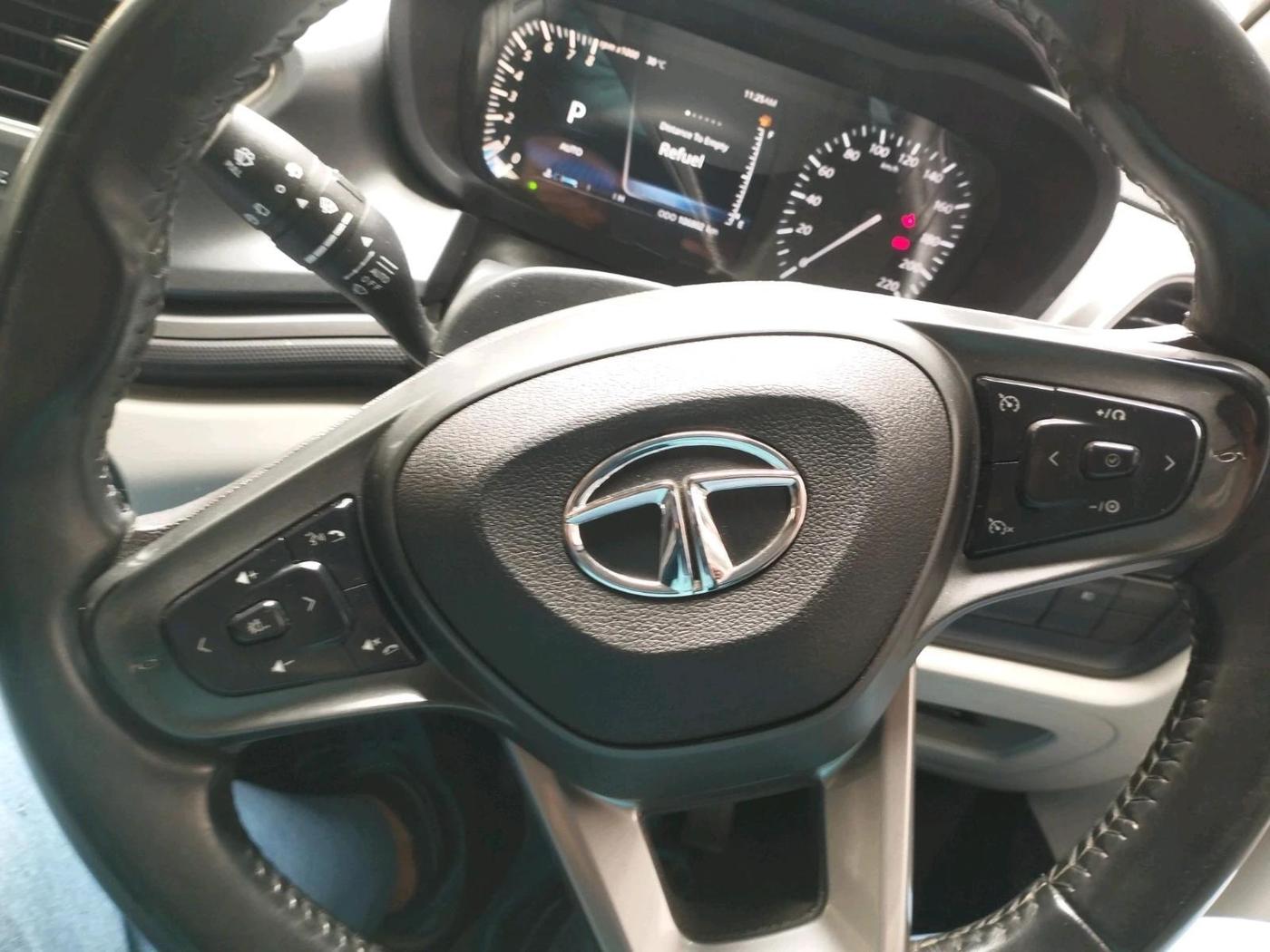 2023 Tata ALTROZ XZA, Petrol, Automatic, 1,06,862 km, interior