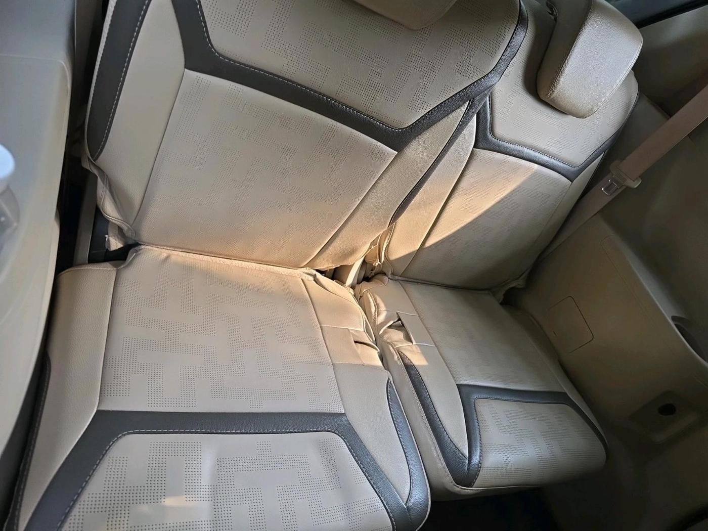2022 Maruti Ertiga VXI SHVS, Petrol, Manual, 48,079 km, interior
