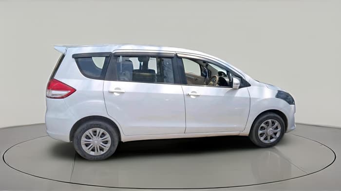 2013 Maruti Ertiga VDI, Diesel, Manual, 1,30,519 km, exterior