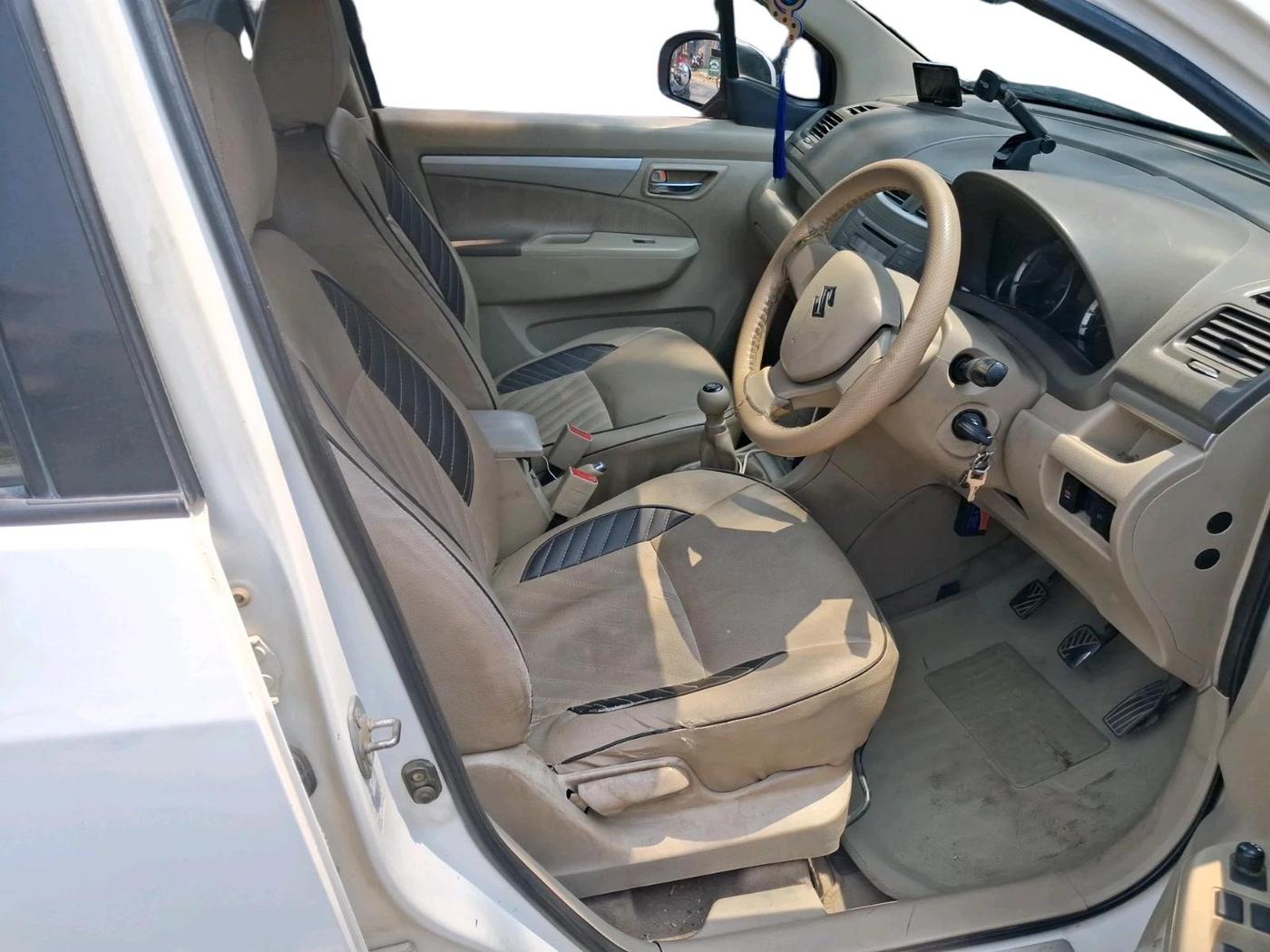 2013 Maruti Ertiga VDI, Diesel, Manual, 1,30,519 km, interior