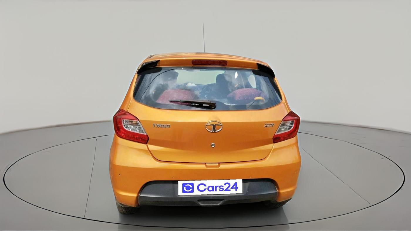 2017 Tata Tiago XZA PETROL, Petrol, Automatic, 80,551 km, exterior